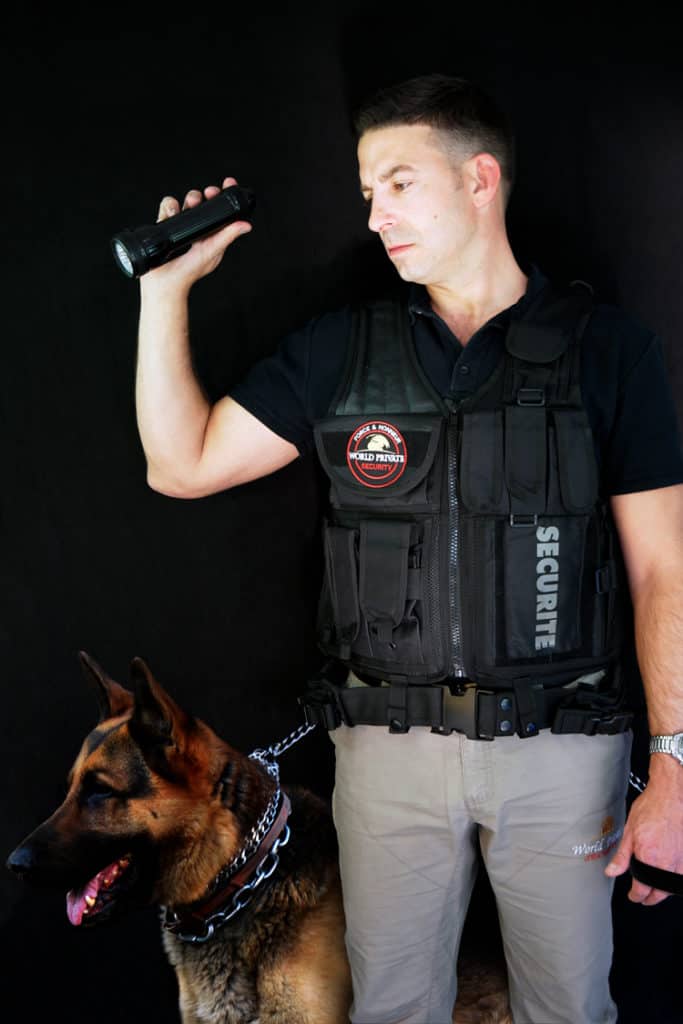 agent-de-securite-cynophile-wps-world-private-security